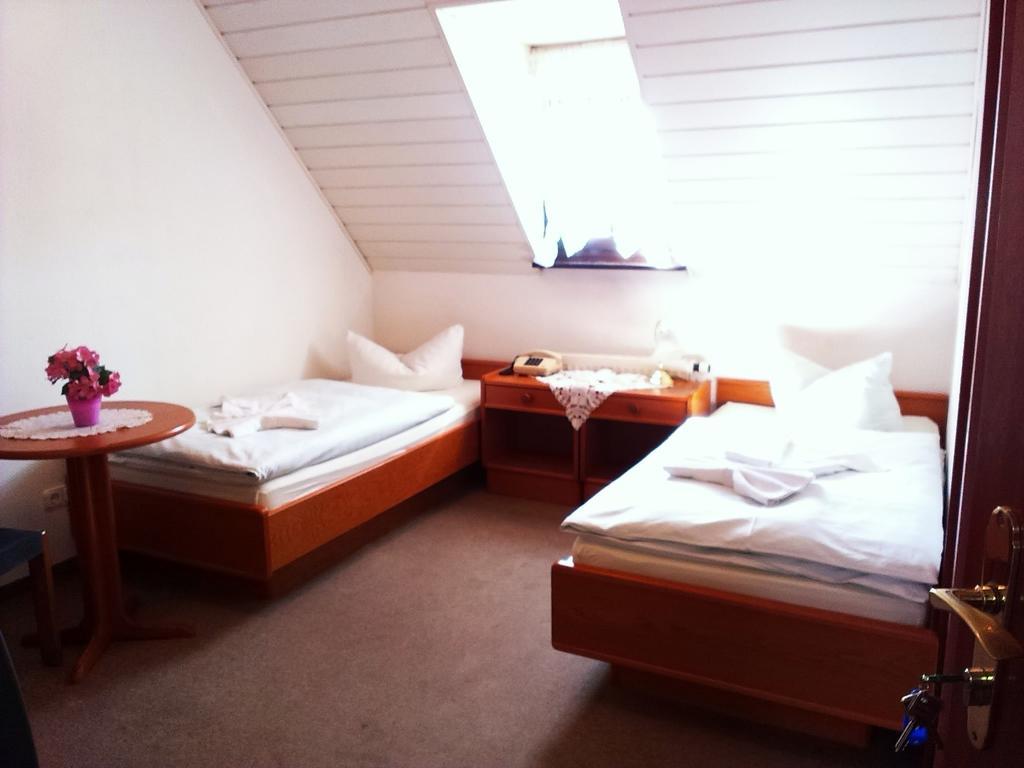 Mullers Hotel & Restaurant Erfurt Szoba fotó